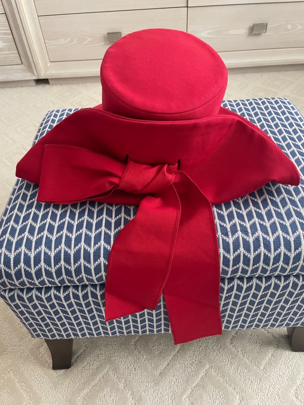 Brand new Miu Miu Bright Red Structured Sun Hat with Back Bow Detail